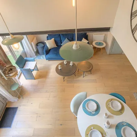 Duplex Et Calme Proche Part Dieu Apartment